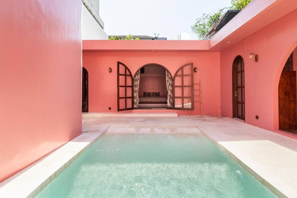 Va Villa جيمباران المظهر الخارجي الصورة